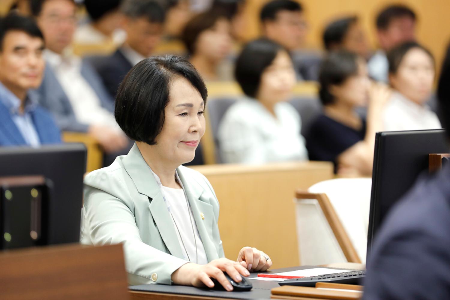 제302회 임시회 제2차 본회의 21