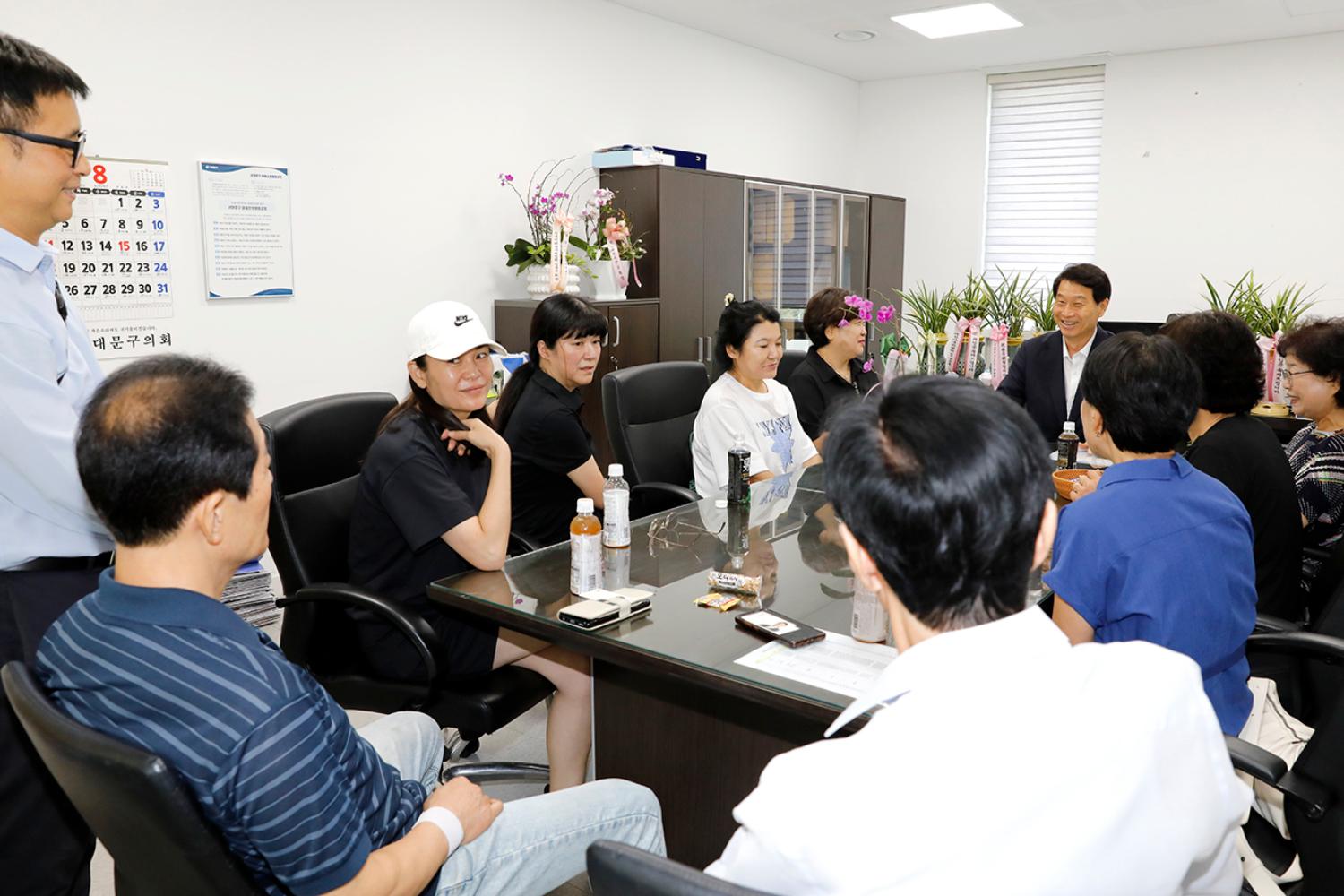 신촌동 직능단체 회장단과의 간담회 2
