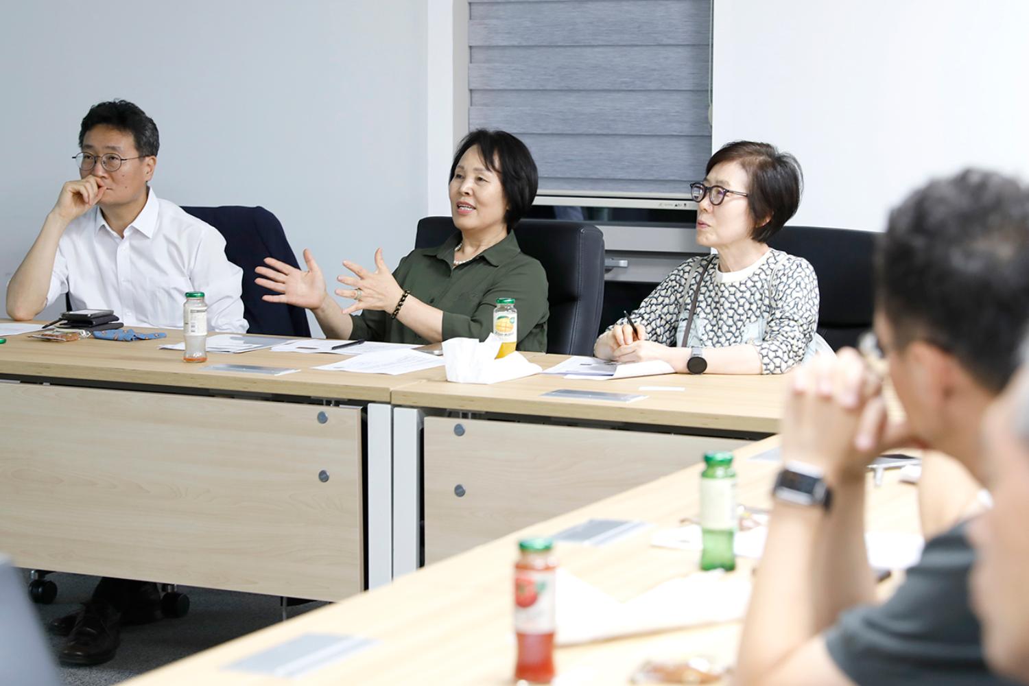 지역특성화 발전연구회 제5차 정책세미나(지역과 공공의료 보건소의 역할) 13