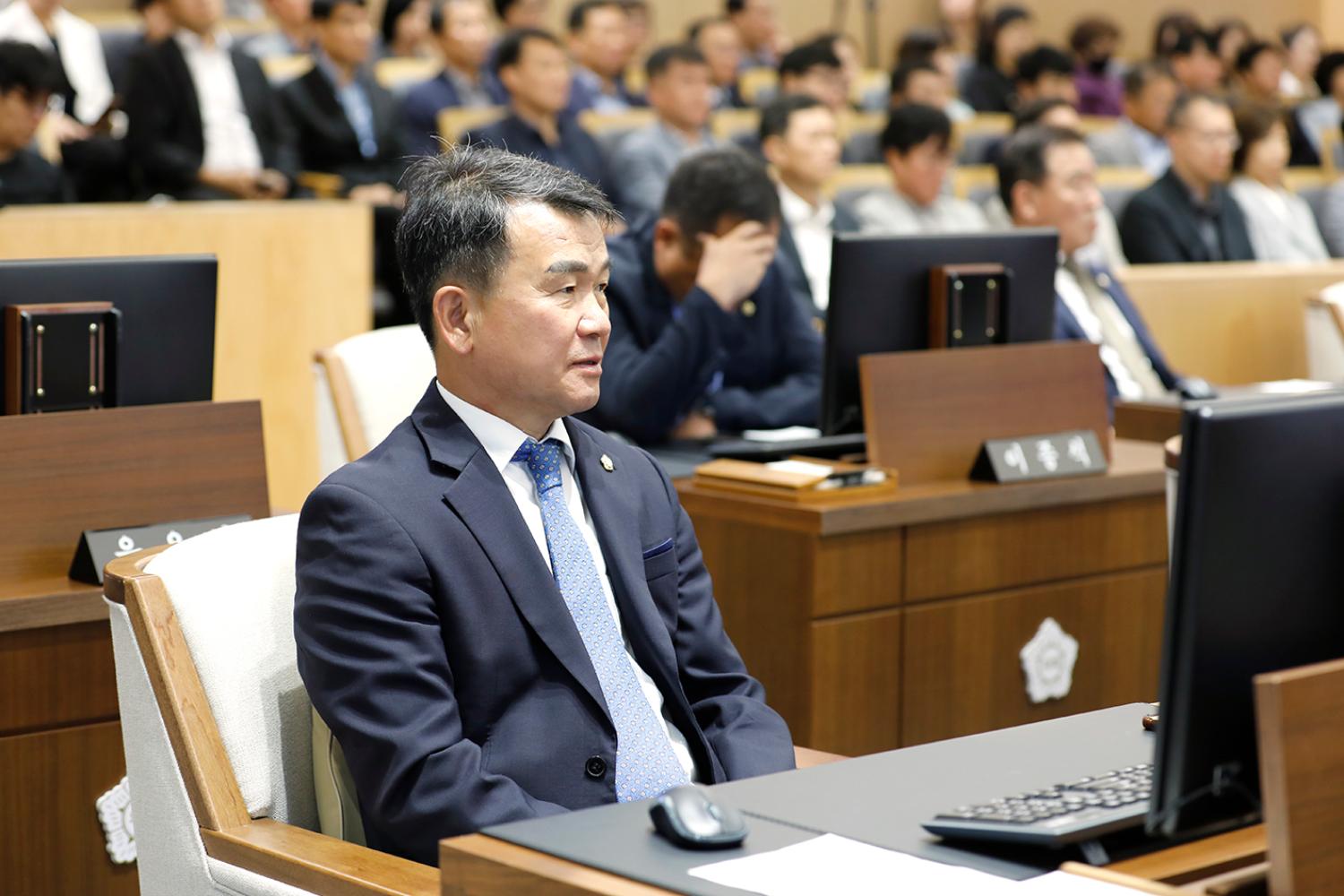 제303회 임시회 제1차 본회의 9