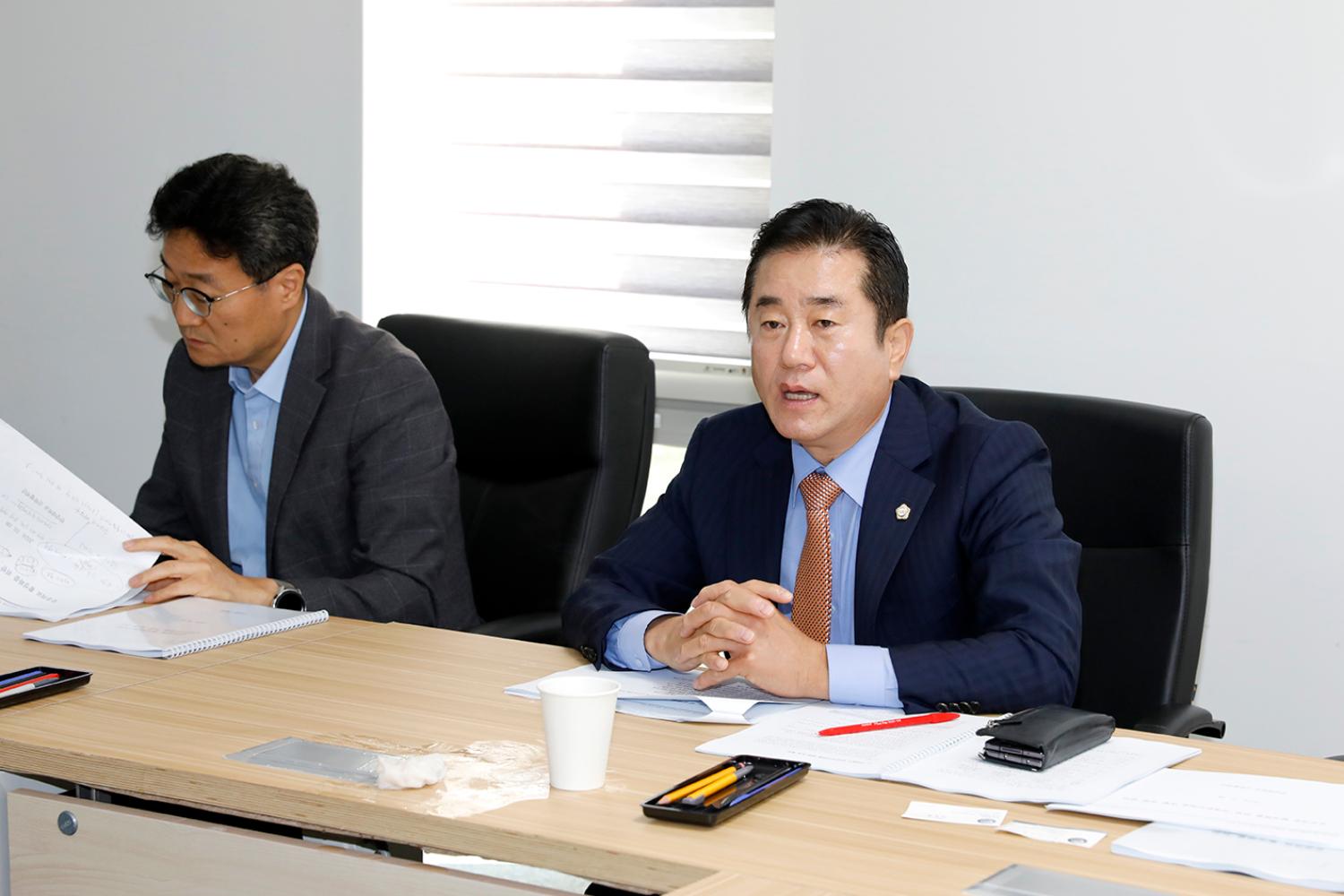 지역 공공의료 활성화 정책연구회 중간보고회 8