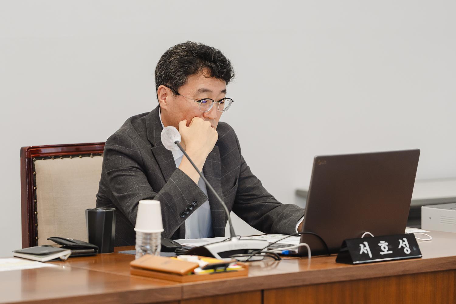 [윤리특별위원회] 제303회 임시회(폐회중) 4