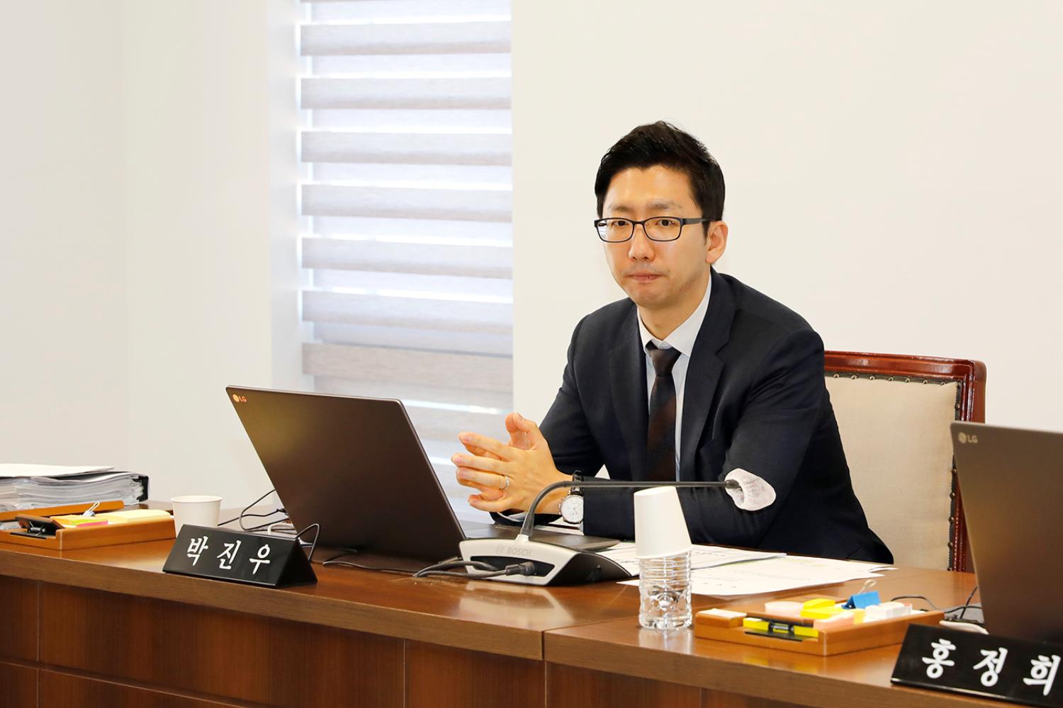 제303회 임시회 폐회중 제20차 윤리특별위원회 4
