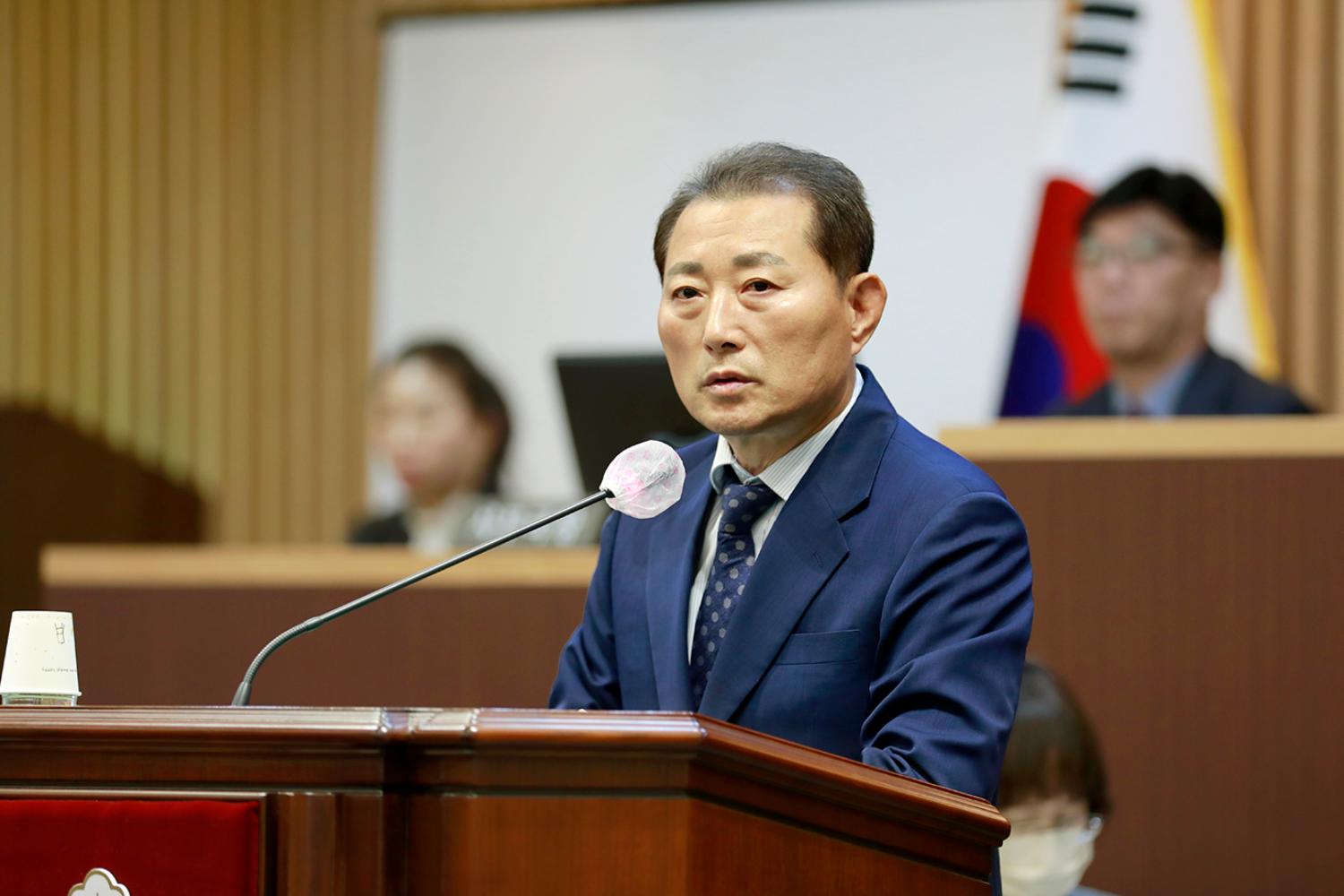 제304회 제2차 정례회 제1차 본회의 9