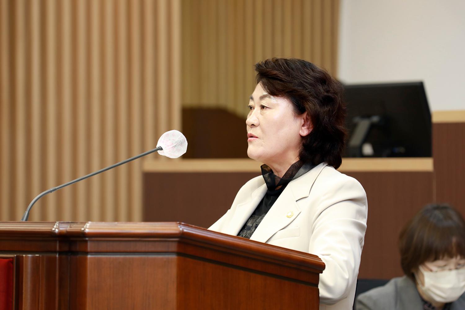 제304회 제2차 정례회 제1차 본회의 11