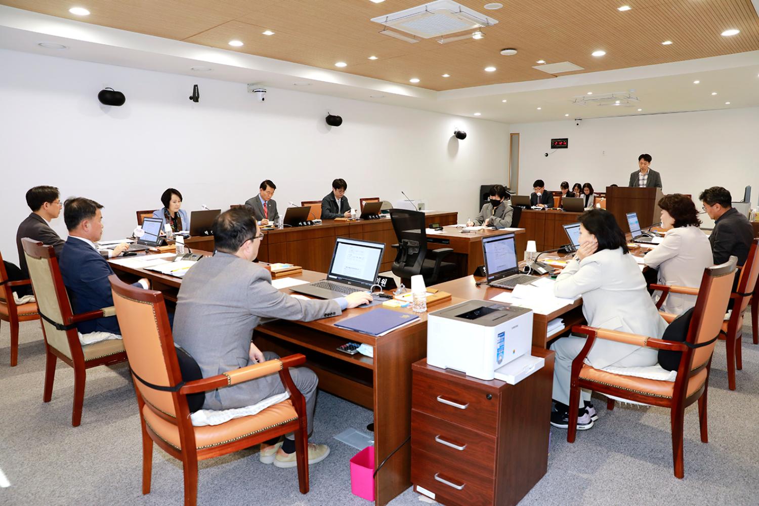 제304회 제2차 정례회 제1차 의회운영위원회 3