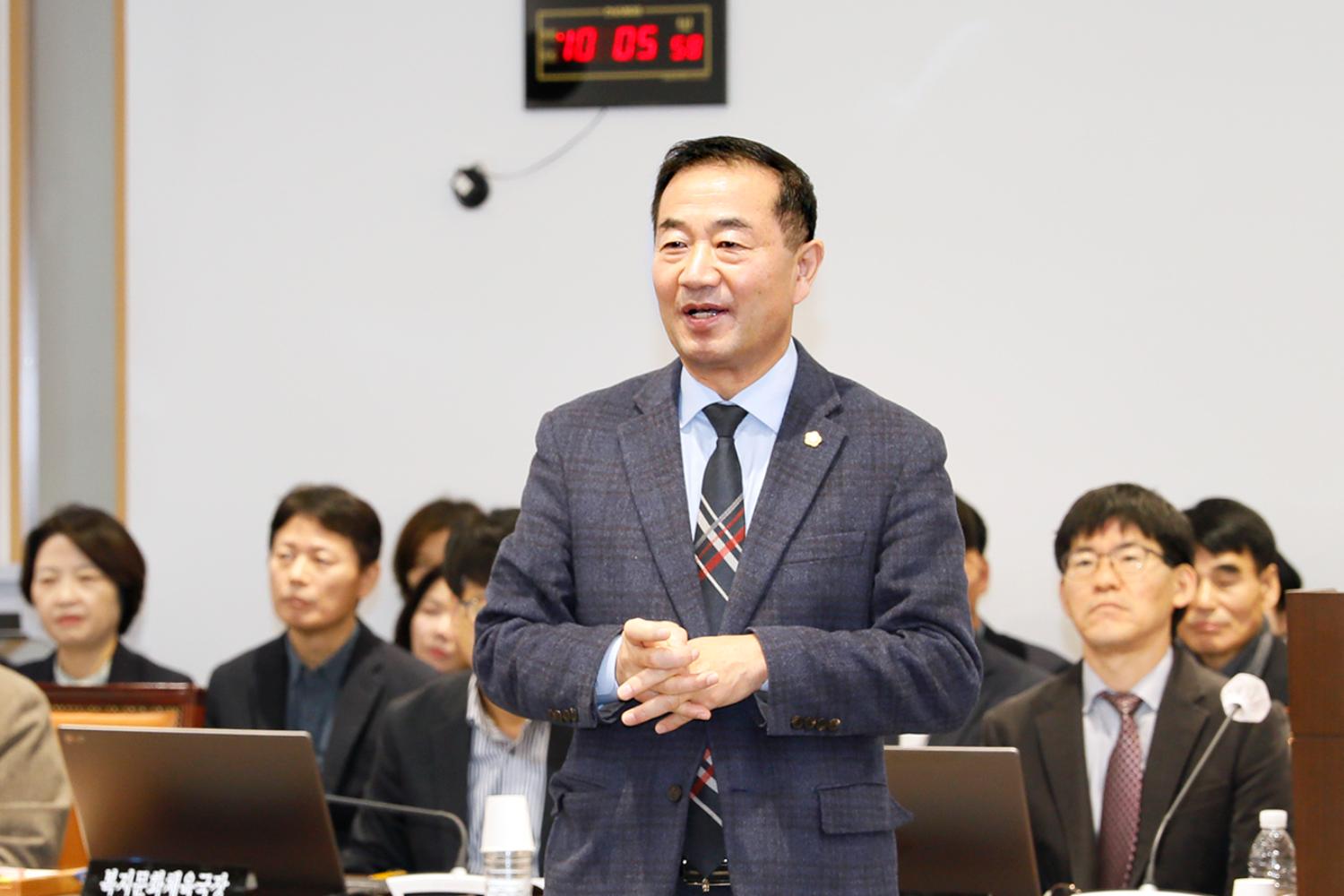 제304회 제2차 정례회 행정복지위원회 행정사무감사 8