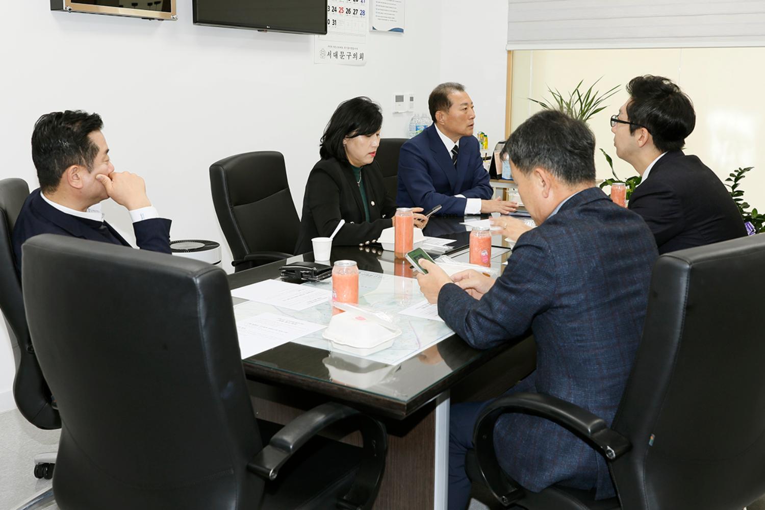 전통시장 지역축제 진흥연구회 단체사진 3