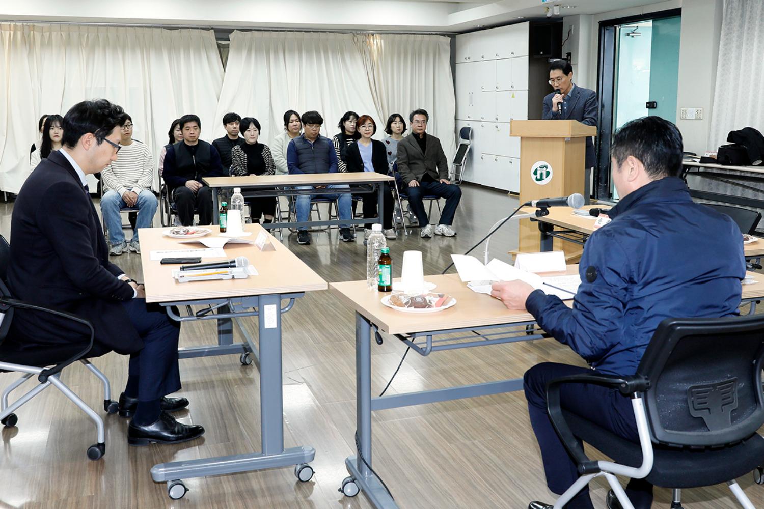 제304회 제2차 정례회 행정복지위원회 충현동주민센터 감사 3