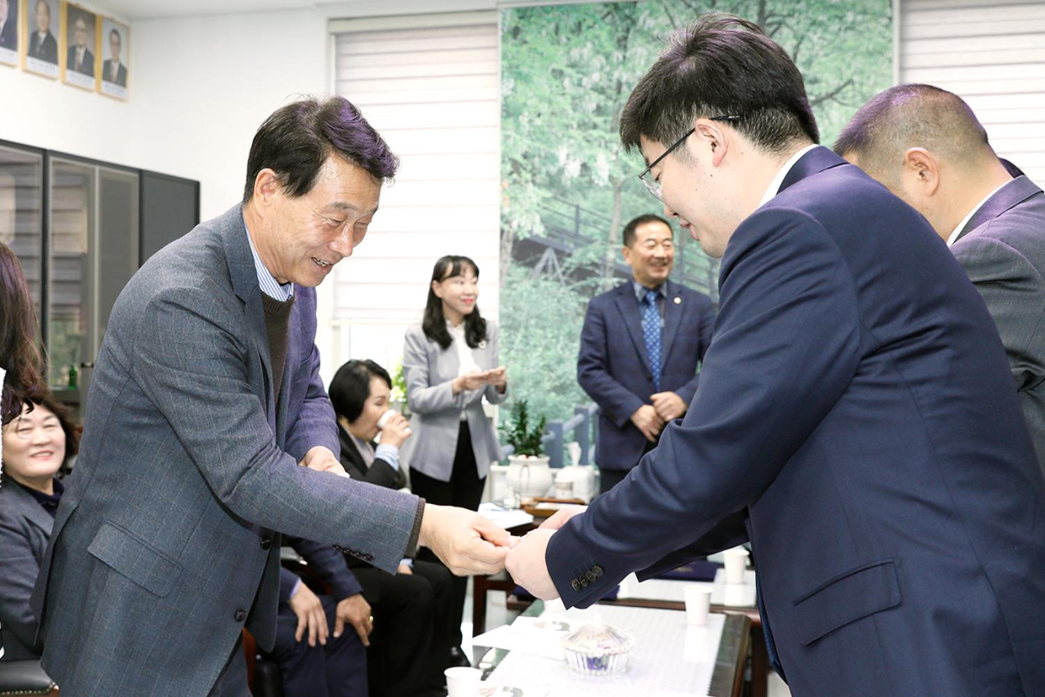 중국인민대외우호협회와 카스시 방문 8