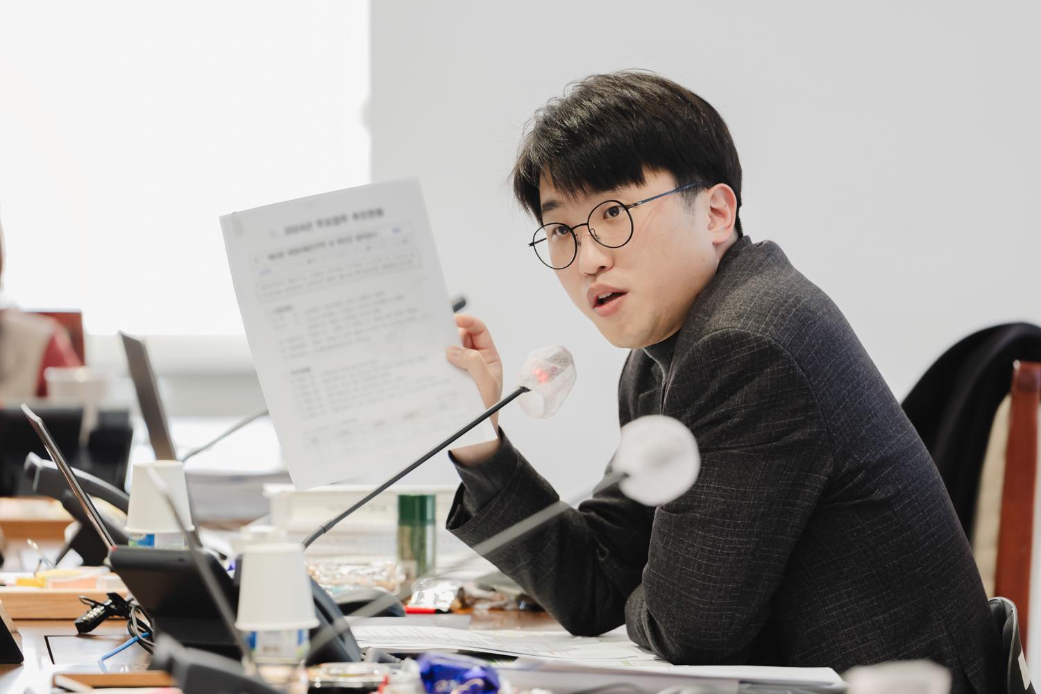 [재정건설위원회] 제304회 제2차 정례회 (질의답변 감사) 3