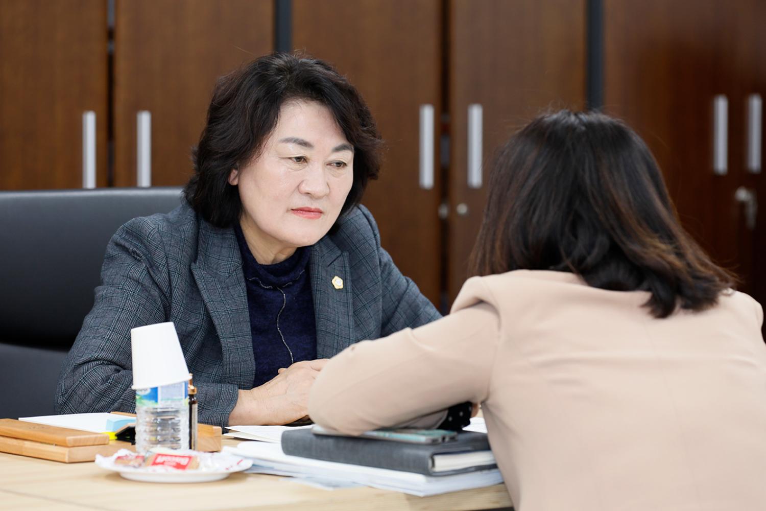 제304회 제2차 정례회 의회운영위원회 행정사무감사 및 강평 6