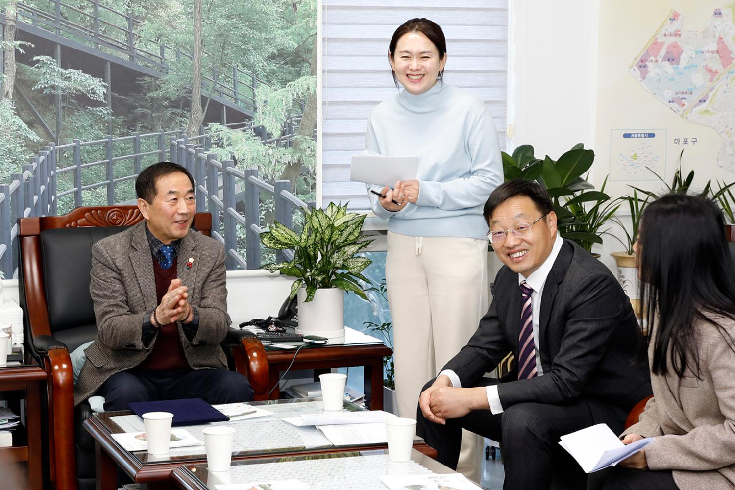 중국 창사시 대표단 서대문구의회 방문 8