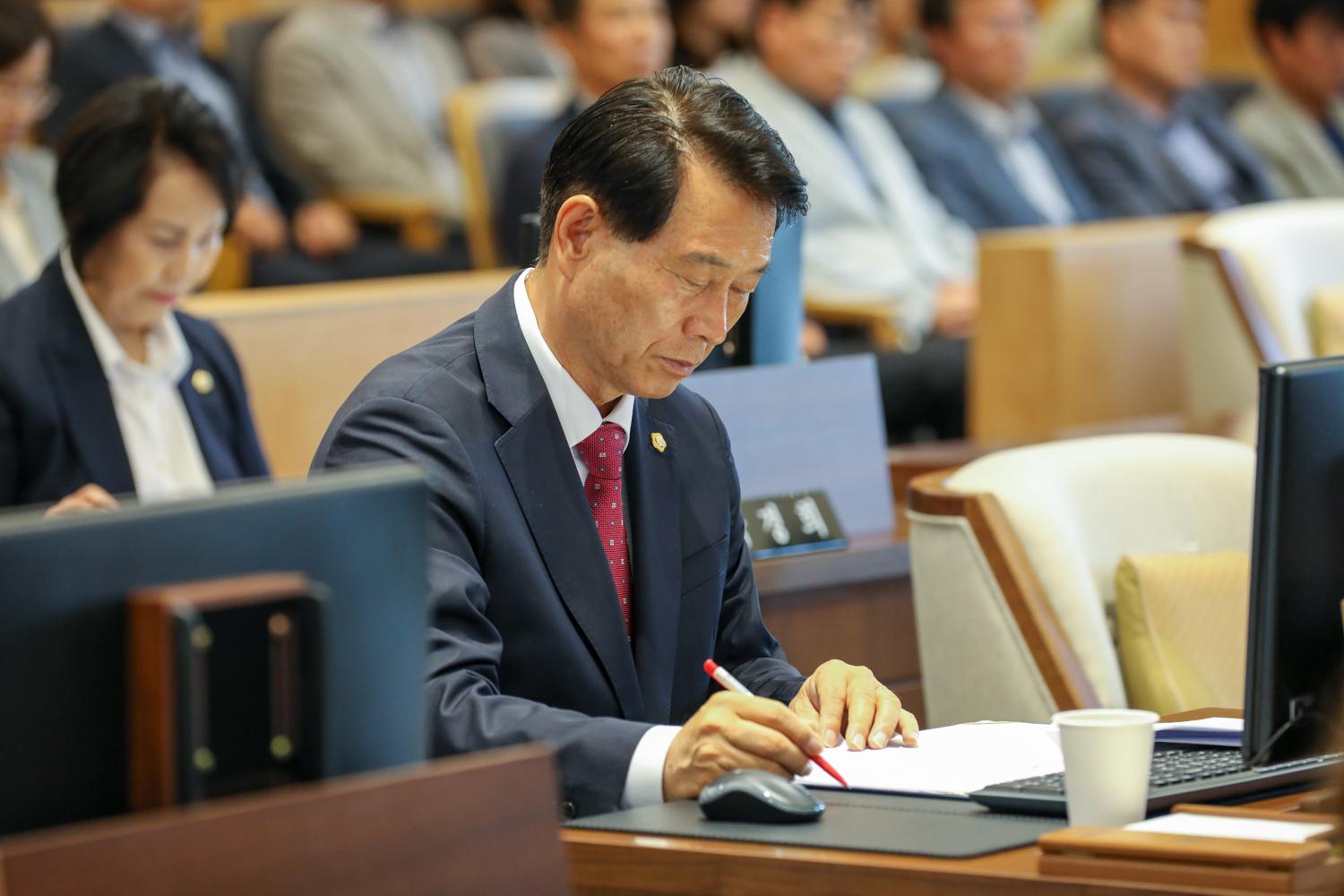 제307회 제1차 정례회 제1차 본회의 18