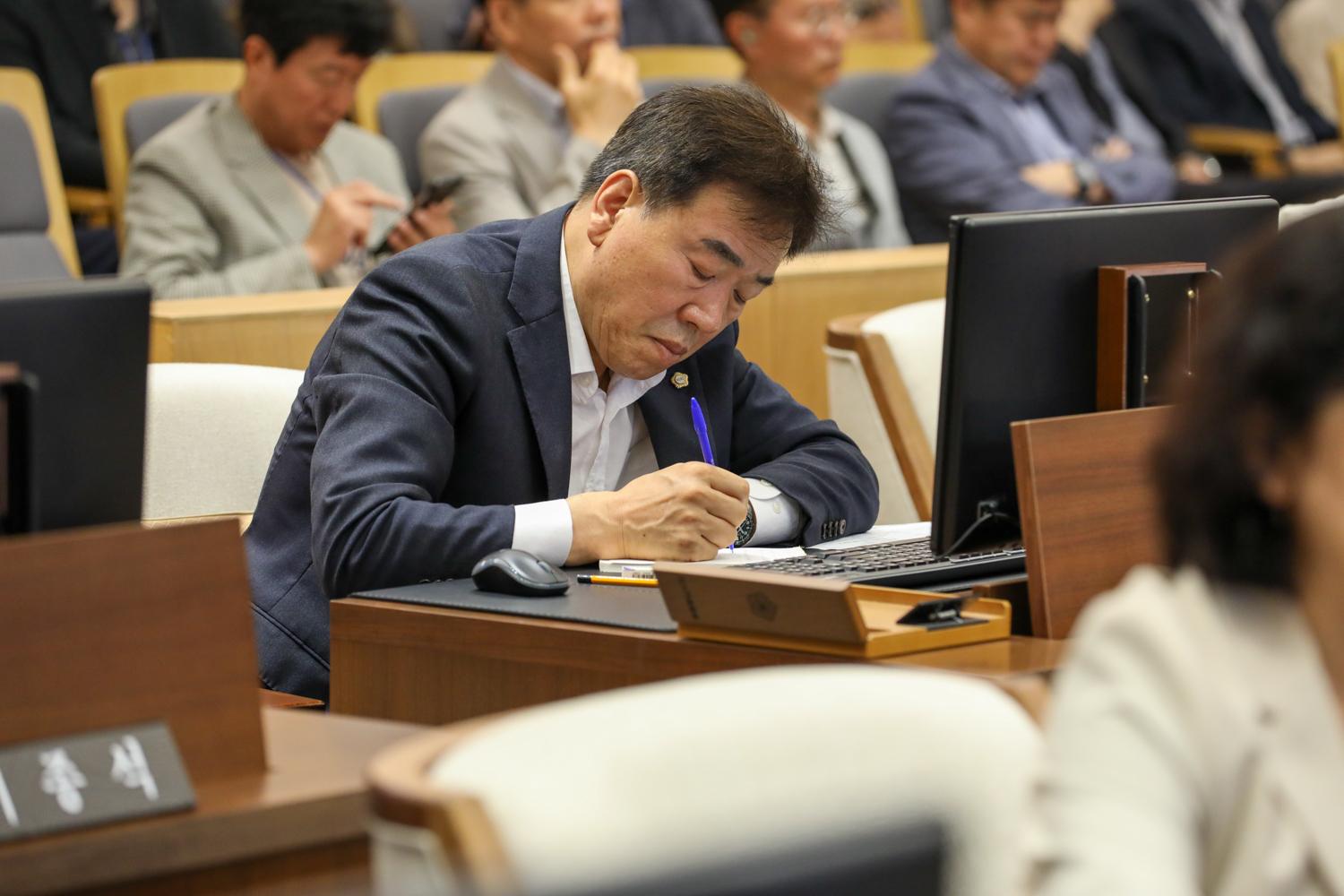 제307회 제1차 정례회 제2차 본회의 15