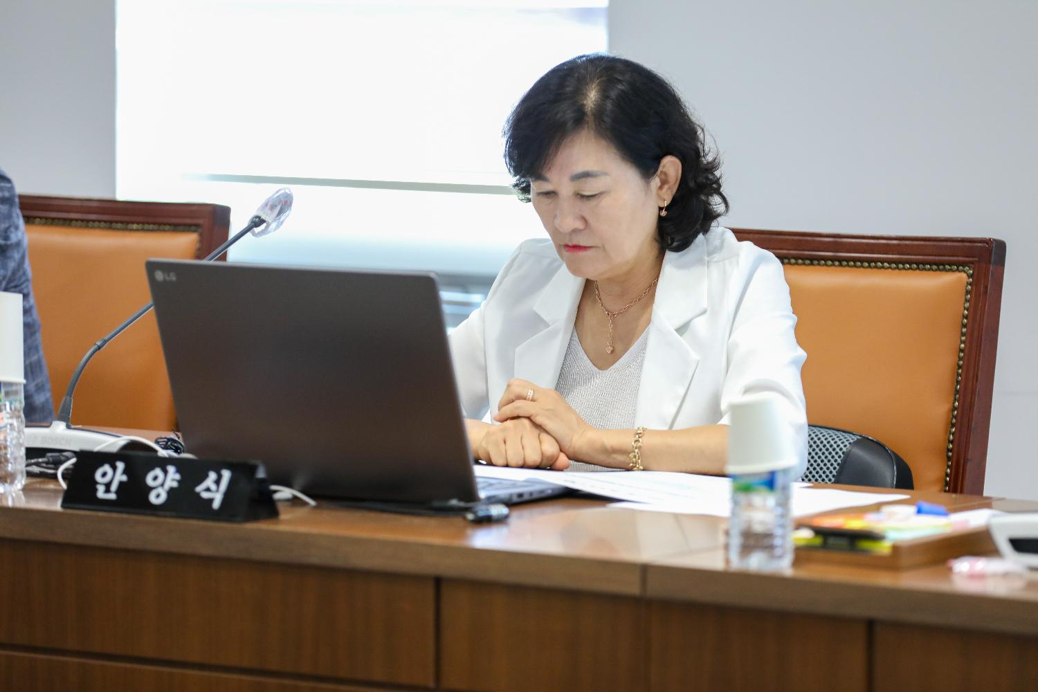 [제3차 의회운영위원회] 제307회 제1차 정례회 폐회중 6