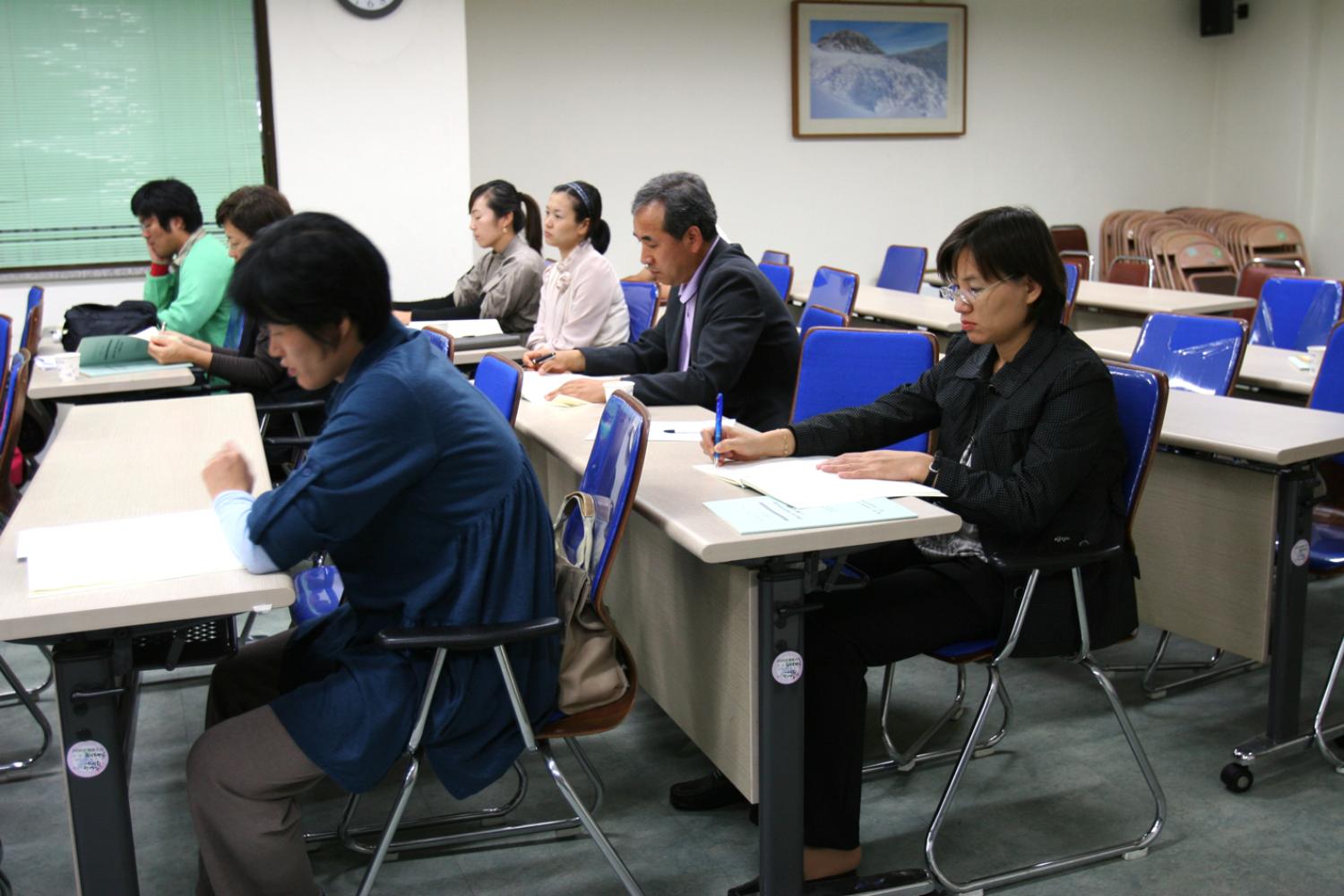 친환경 학교급식지원 관련 토론회 참석