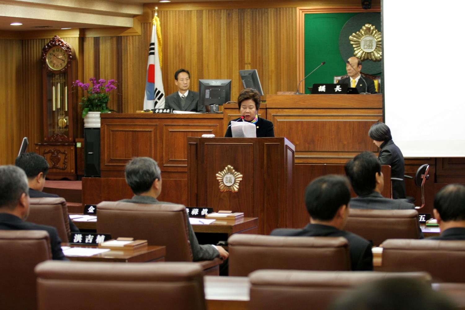 제135회 제2차정례회 - 구정질문