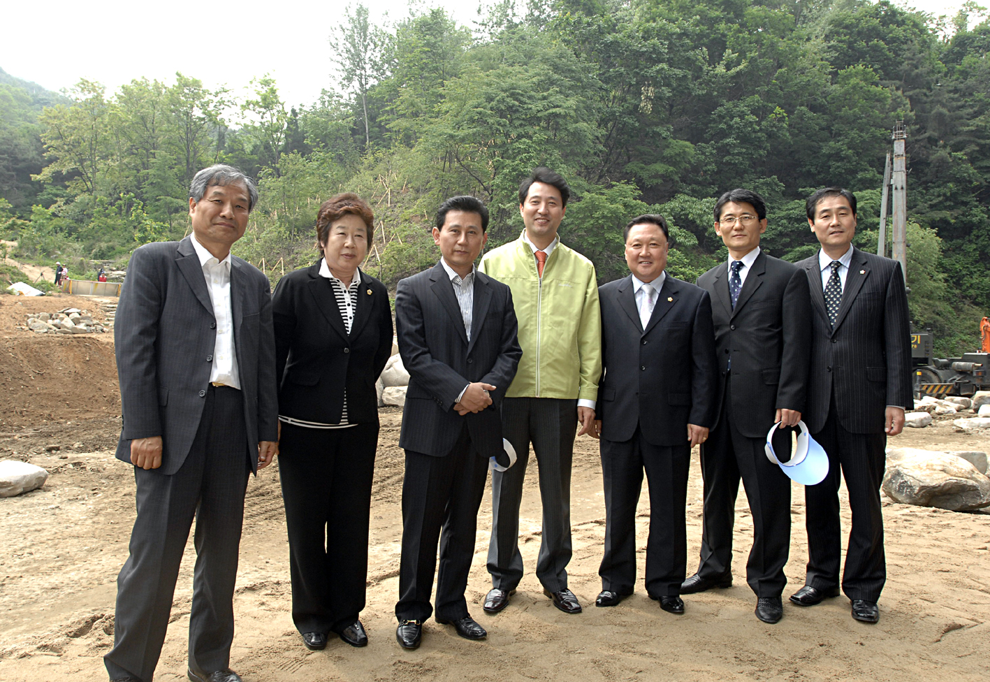 오세훈 시장과 홍제천 걷기대회후 한 컷 1